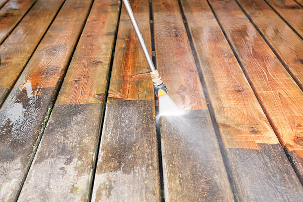 Best Pool Deck Cleaning  in Parole, MD